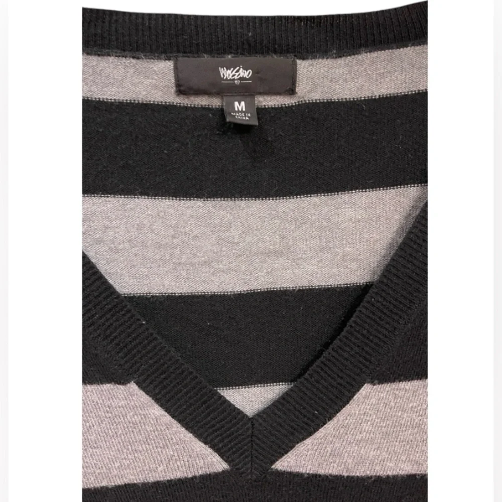 Mossimo Sweater Pullover - Picture 5 of 8